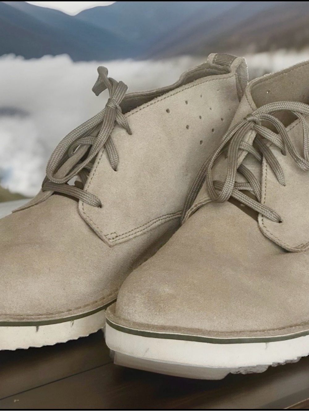Clarks ShacreLite Mid Mens 12 Beige Suede Chukka Boots